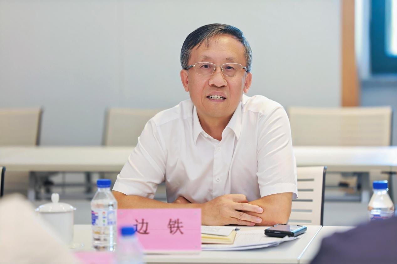 要大力推动后勤管理服务精细化走深走实